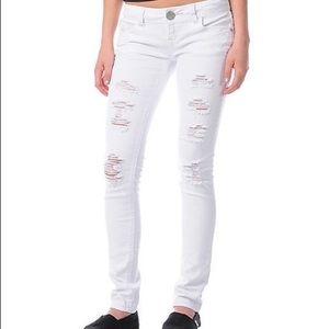 Almost Famous distressed Jeans